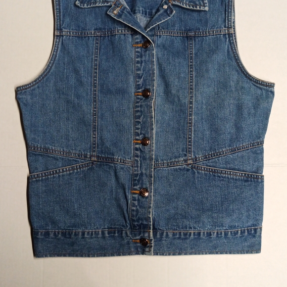 St. John's Bay Denim Vest with pockets - Picture 3 of 7